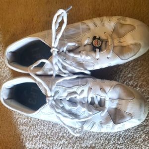 Varsity Last pass 3.0 cheer shoes